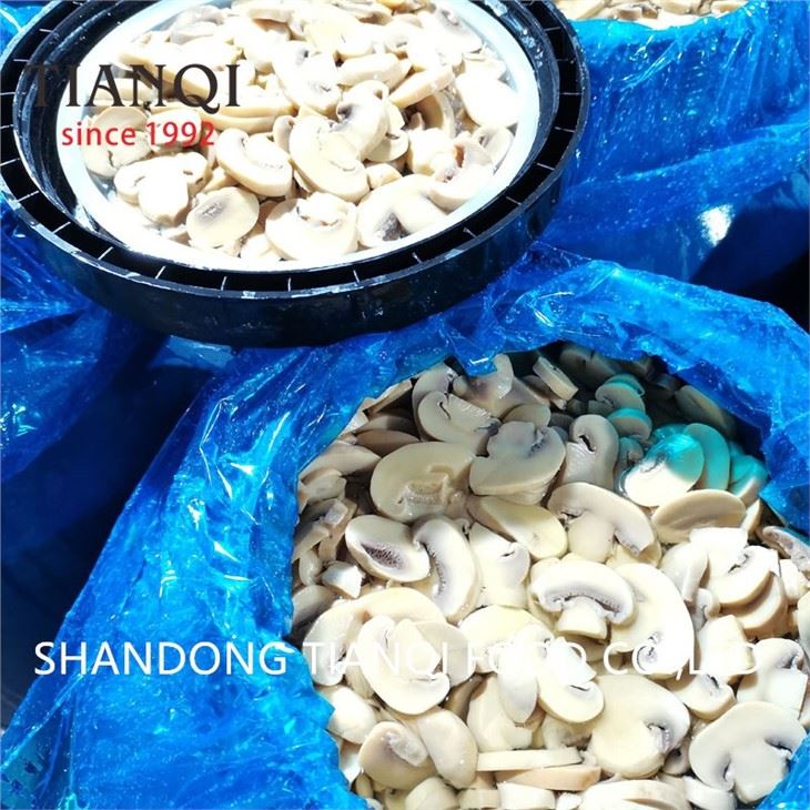 White Champignon in Vinegar in Drums Supplier